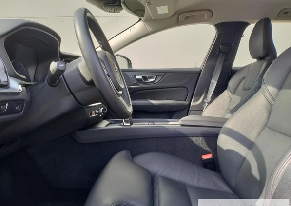 Volvo V60 cena 139500 przebieg: 62500, rok produkcji 2021 z Szlichtyngowa małe 172